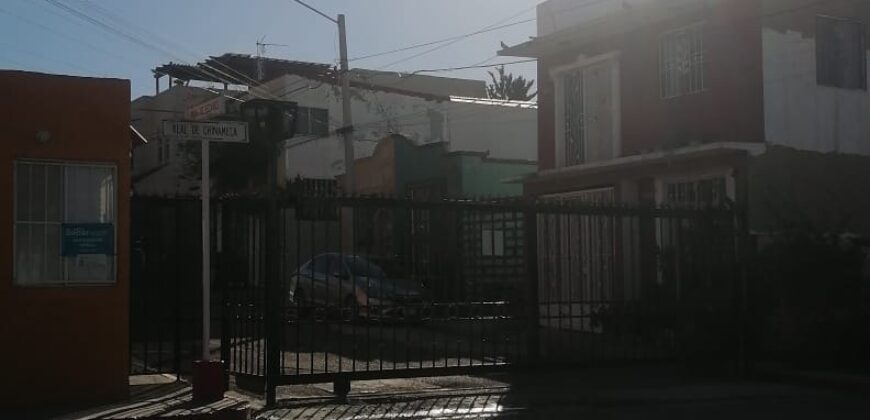 FRACCIONAMIENTO RELA DE SAN FRANCISCO PRIVADA DE LOS BAZARES UNIDA 37