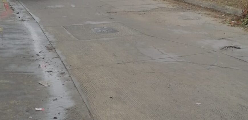 FRACCIONAMIENTO URB QUINTA DEL CEDRO PRIVADA ACHIOTE UNIDAD 34