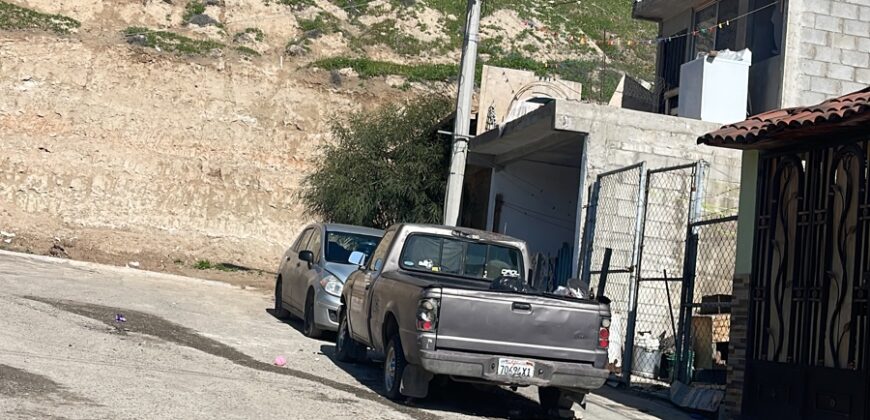 FRACCIONAMIENTO EL REFUIGIO PRIVADA DE LOS CARDENALES UNIDAD 39