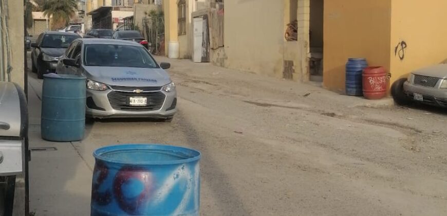 FRACCIONAMIENTO EL REFUGIO PRIVADA DE LOS AZULEJOS UNIDAD 20