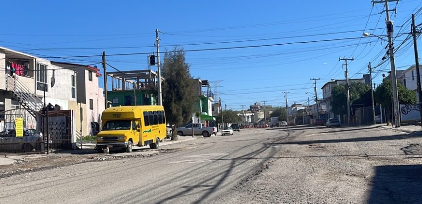 FRACCIONAMIENTO EL REFUGIO PRIVADA LA PAVA UNIDAD 25