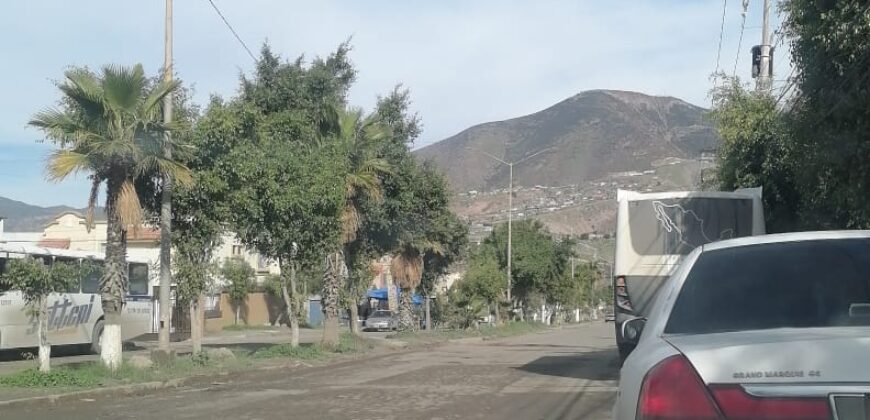 FRACCIONAMIENTO VILLA RESIDENCIAL DEL BOSQUE PRIVADA DE LOS LAURELES UNIDAD 37