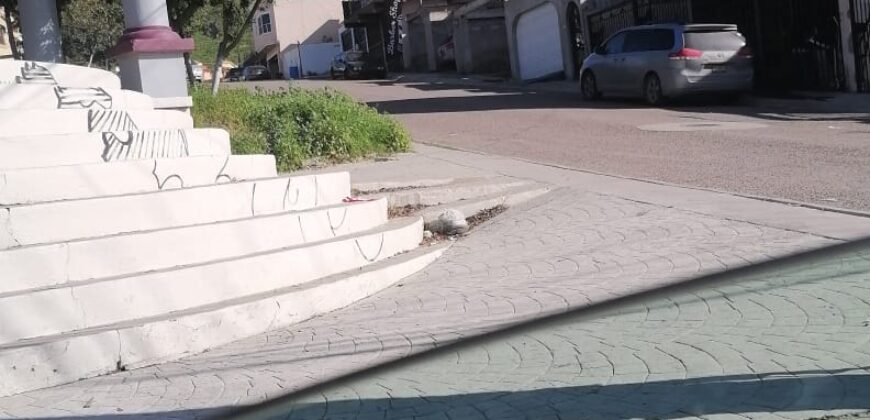 FRACCIONAMIENTO VILLA RESIDENCIAL DEL BOSQUE AV. DE LOS CEREZOS UNIDAD 25