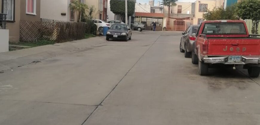 FRACCIONAMIENTO PASEOS DEL FLORIDO PRIVADA  GIRASOLES UNIDAD 34-B