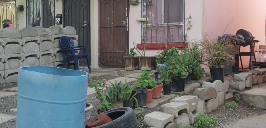 FRACCIONAMIENTO VILLA RESIDENCIAL DEL BOSQUE PRIVADA DE LOS LAURELES UNIDAD 42