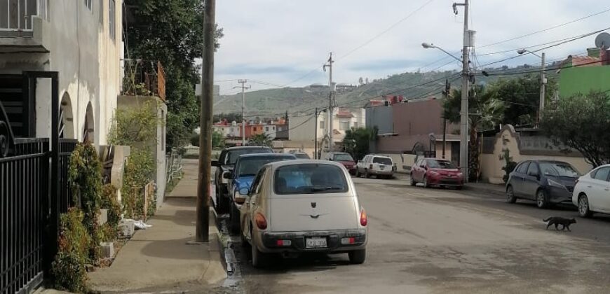 FRACCIONAMIENTO HACIENDA SANTA MARIA PRIVADA ALMENDROS UNIDAD 8