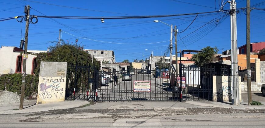 FRACCIONAMIENTO EL REFUGIO PRIVADA LA PAVA UNIDAD 21