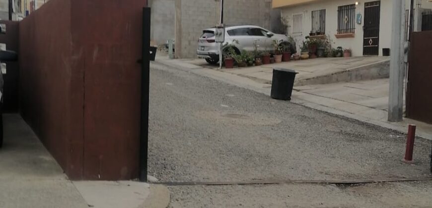 FRACCIONAMIENTO VILLAS DE TIJUANA SANTA FE, PRIVADA SOLYMAR UNIDAD 30