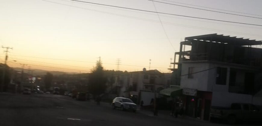 FRACCIONAMIENTO EL REFUGIO PRIVADA PELICANOS UNIDAD 38