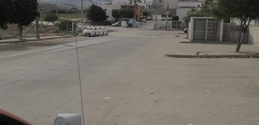 FRACCIONAMIENTO PASEOS DEL VERGEL PRIVADA AVELLANOS UNIDAD 15-B