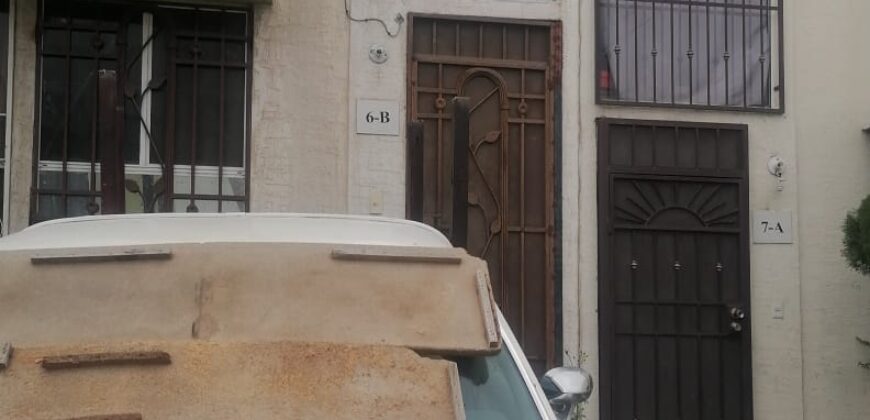 FRACCIONAMIENTO PASEOS DEL VERGEL PRIVADA MADROÑOS 6-B