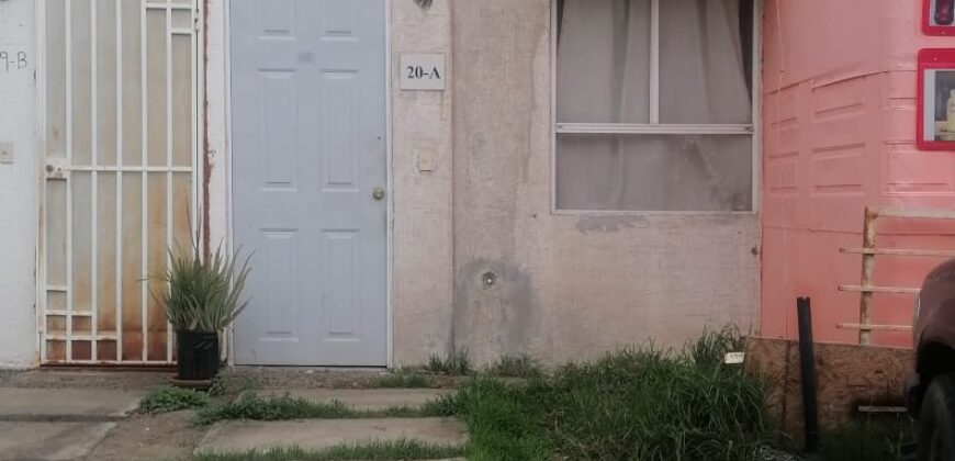 FRACCIONAMIENTO PASEOS DEL VERGEL PRIVADA MADROÑOS  20-A