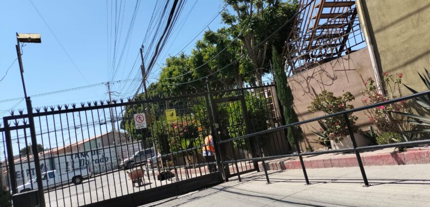 FRACCIONAMIENTO VILLAS DEL DORADO PRIVADA TRINIDAD UNIDAD 28