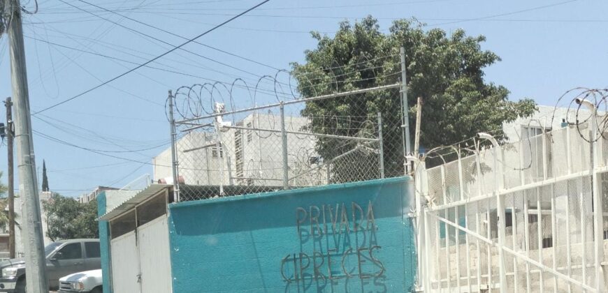 FRACCIONAMIENTO PASEOS DEL VERGEL PRIVADA CIPRECES UNIDAD 12-B