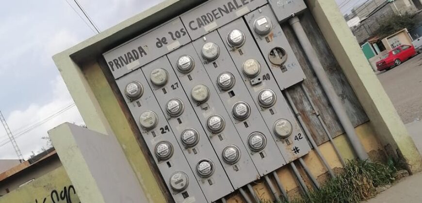 FRACCIONAMIENTO EL REFUGIO PRIVADA DE LOS CARDENALES UNIDAD 38