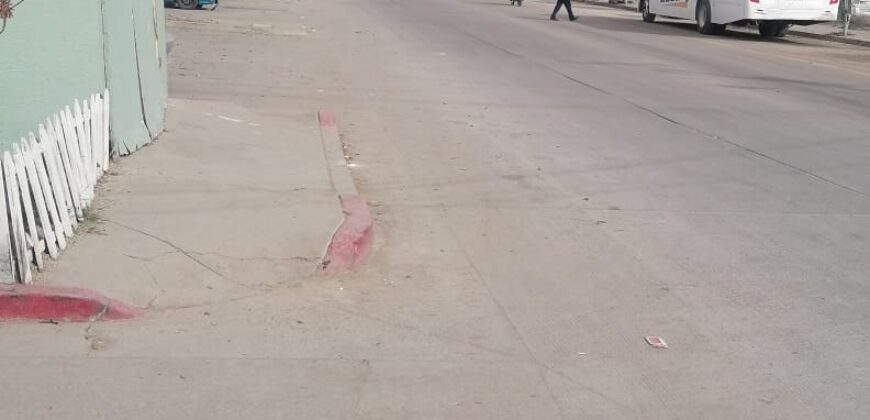 FRACCIONAMIENTO PASEOS DEL VERGEL PRIVADA AVELLANOS UNIDAD 15-B