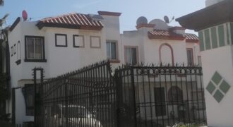 JARDINES DE AGUA CALIENTE, PRIVADA DE LAS AZUZENAS UNIDAD 57