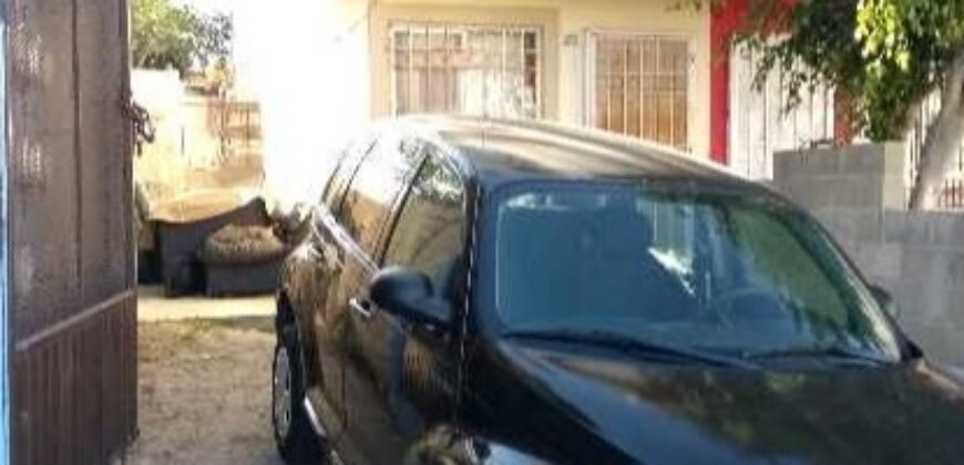 FRACCIONAMIENTO URBI QUINTA DEL CEDRO PRIVADA GUAYACAN UNIDAD 44