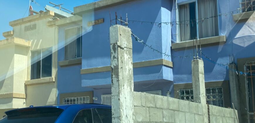 FRACCIONAMIENTO URBI QUINTA DEL CEDRO, PRIVADA  SIERRA DE LOS ALPES UNIDAD 43