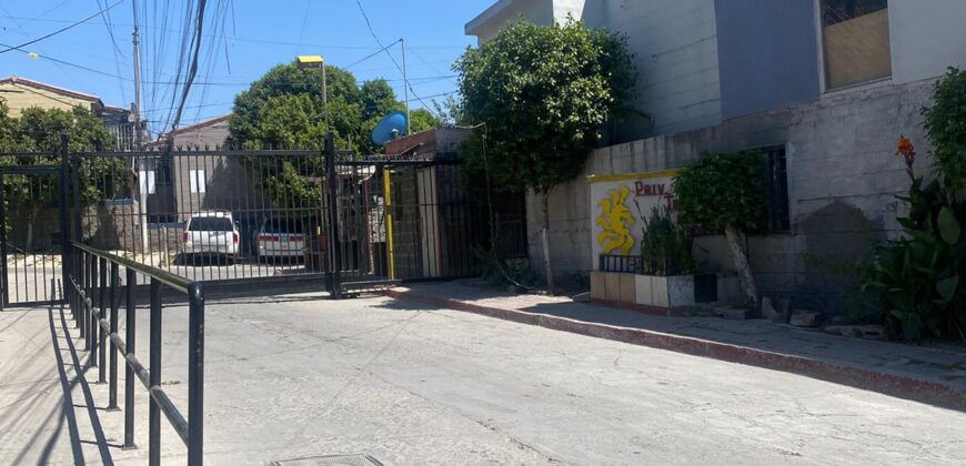 FRACCIONAMIENTO VILLAS DEL DORADO, PRIVADA TRINIDAD, UNIDAD 18