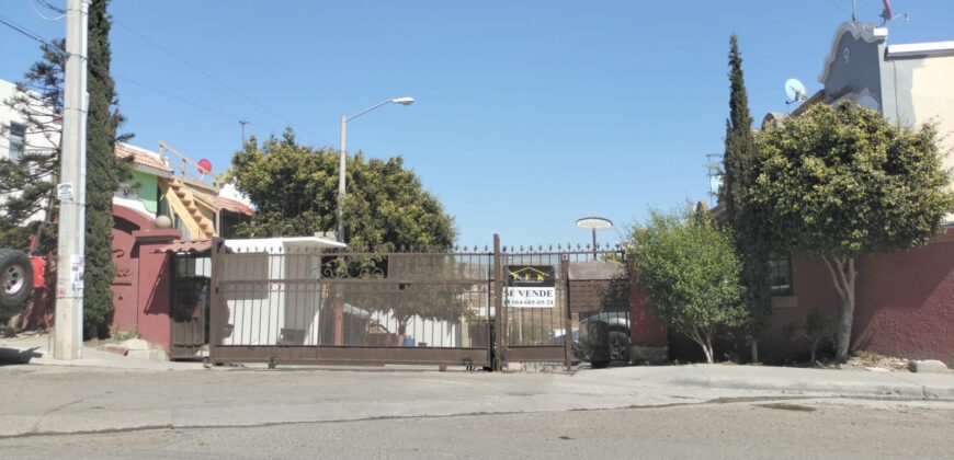 FRACCIONAMIENTO SANTA FE 5TA SECCION, PRIVADA LARIZA, UNIDAD 09